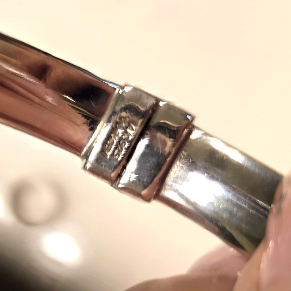 Sterling Silver Bangle and Ring Set - Picture 4 of 8